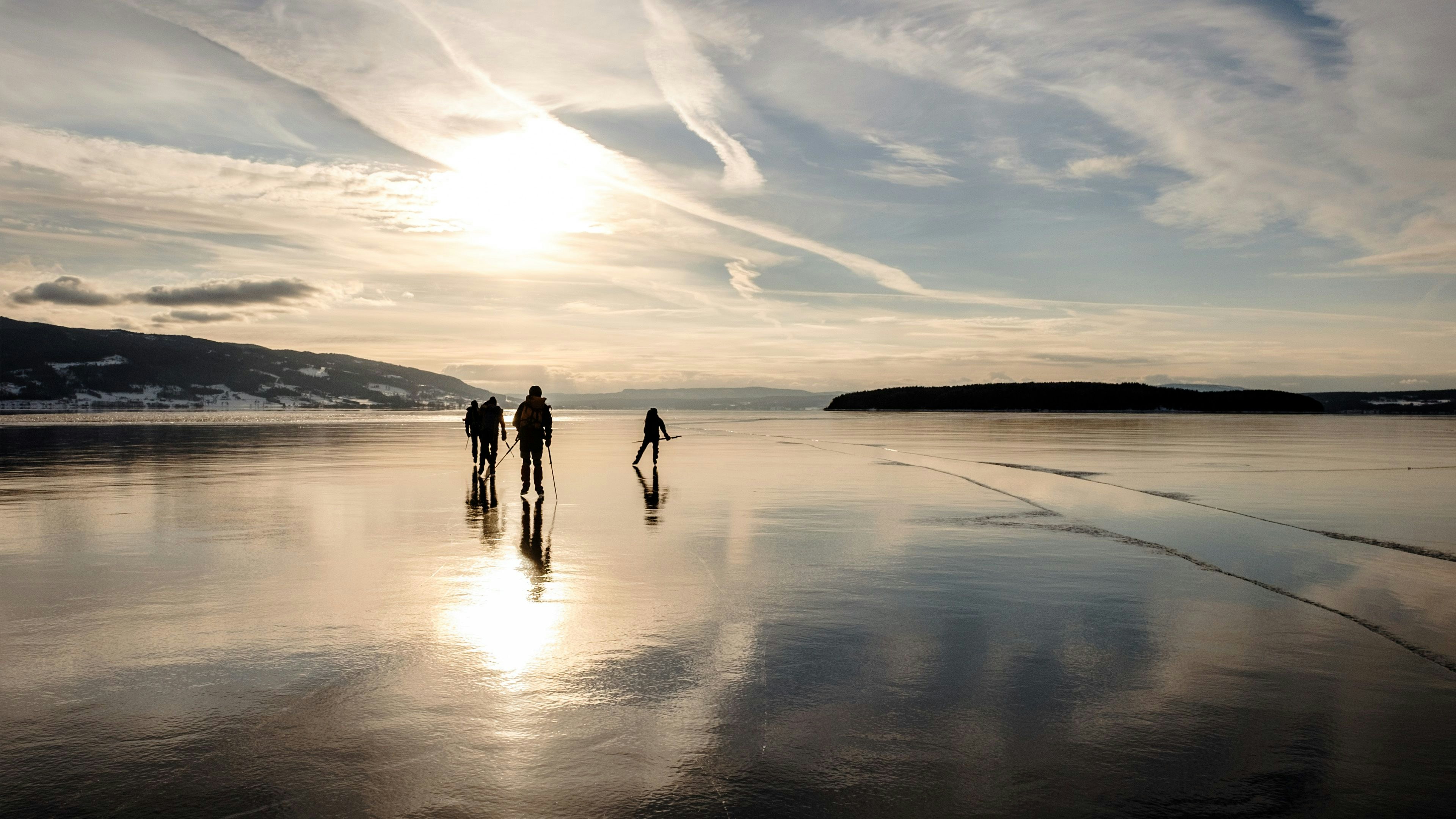 Norid skating on magic ice