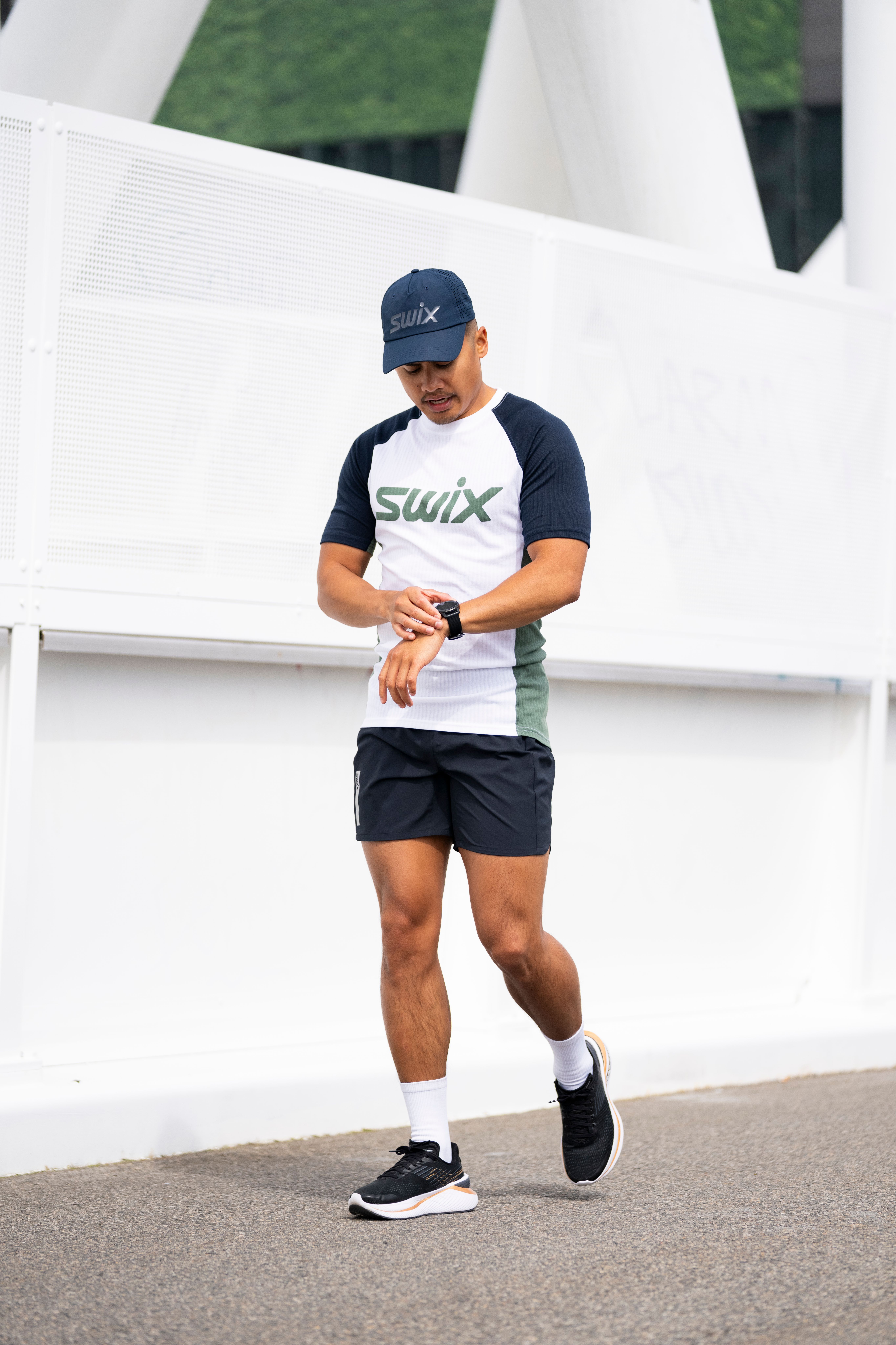 SWIX スウィックス ローワックス　マラソン（ホワイト・ブラック） SWIX PRO MARATHON GRIDE WAX - サッポロスキッド