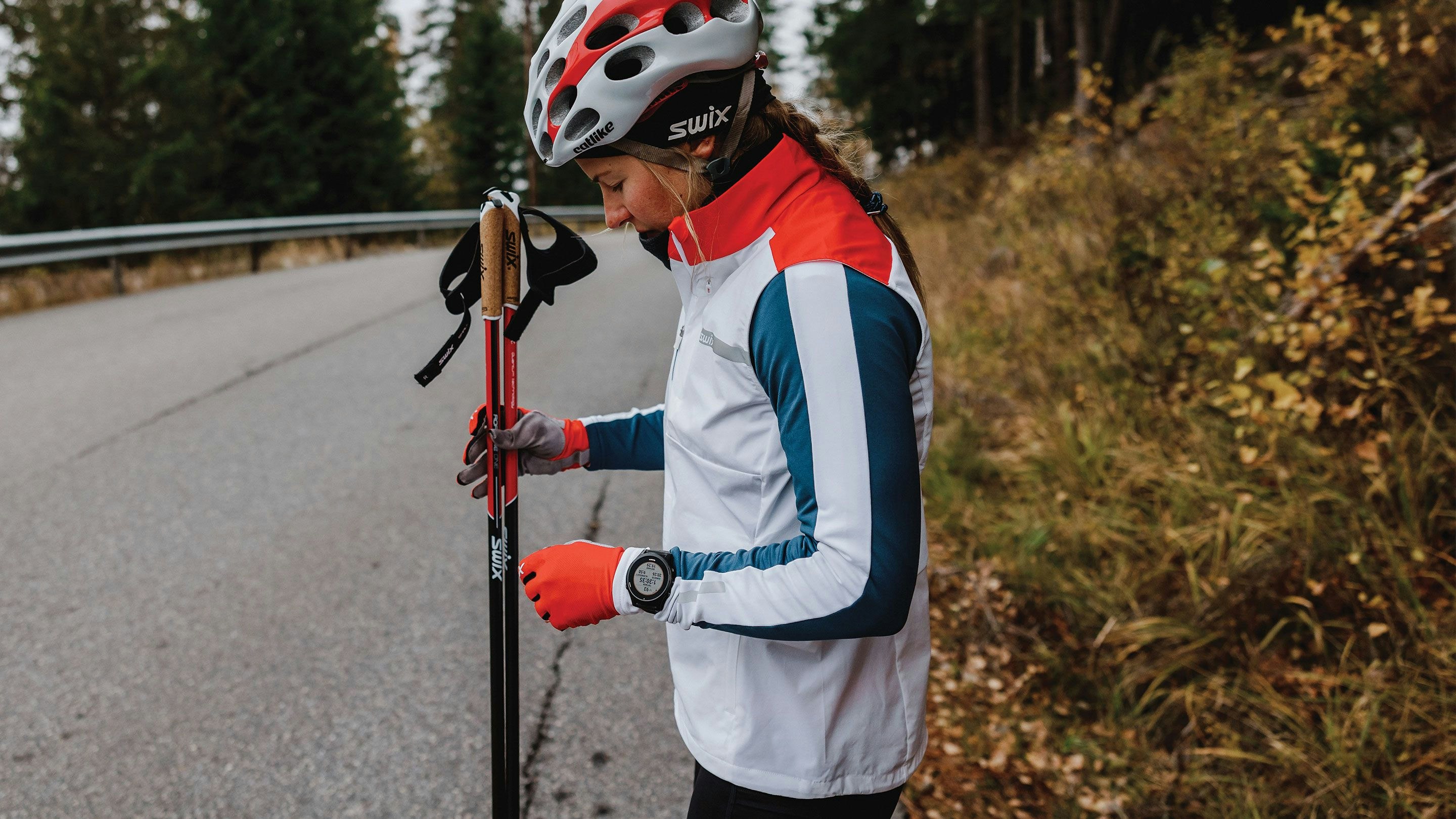 Women in Roadline gear